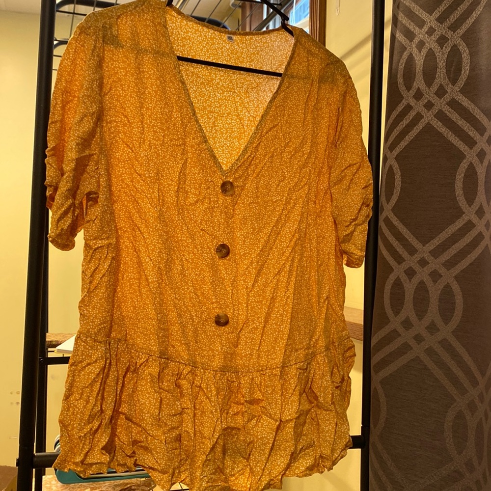 1XL Mustard top